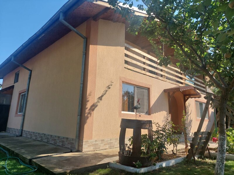 Ilfov, Comuna Dascalu, casa/vila cu 6 camere de vanzare.